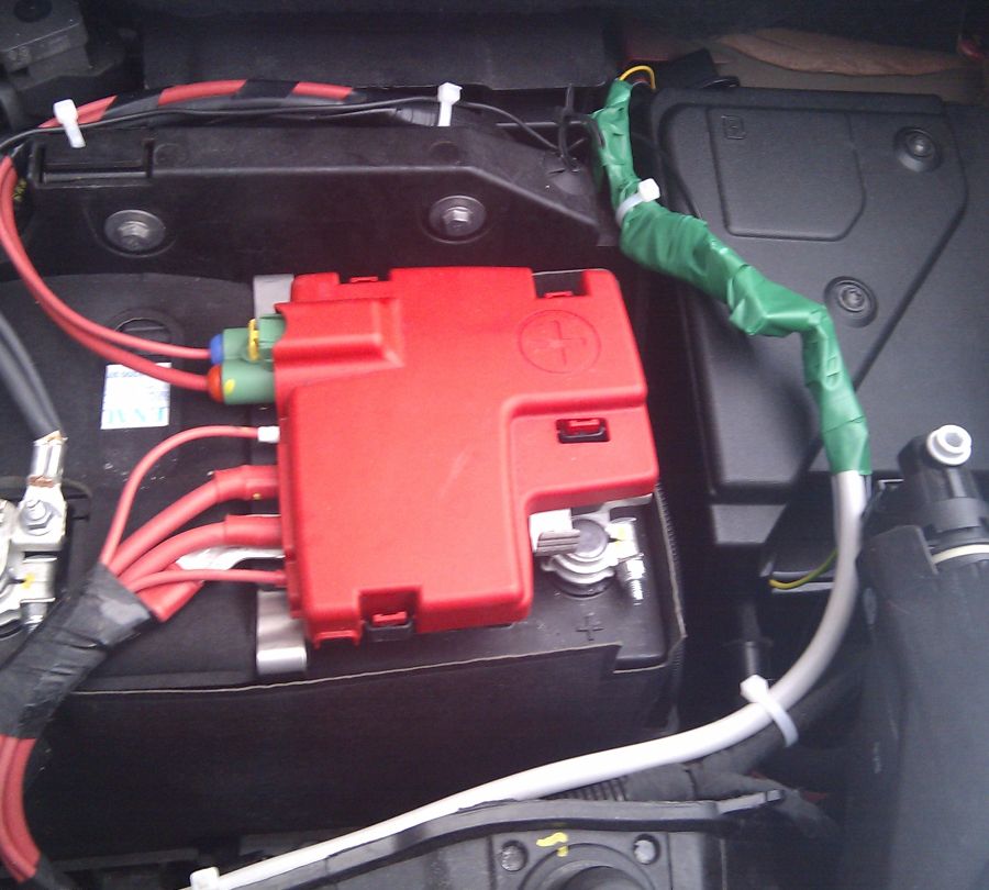 Kangoo G2 TFL gesamt.jpg