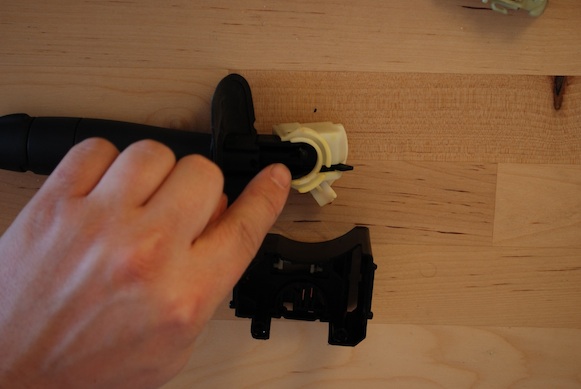 Scheibenwischerhebel 11 Zusammenbau Hebel Kugelkopf.jpg